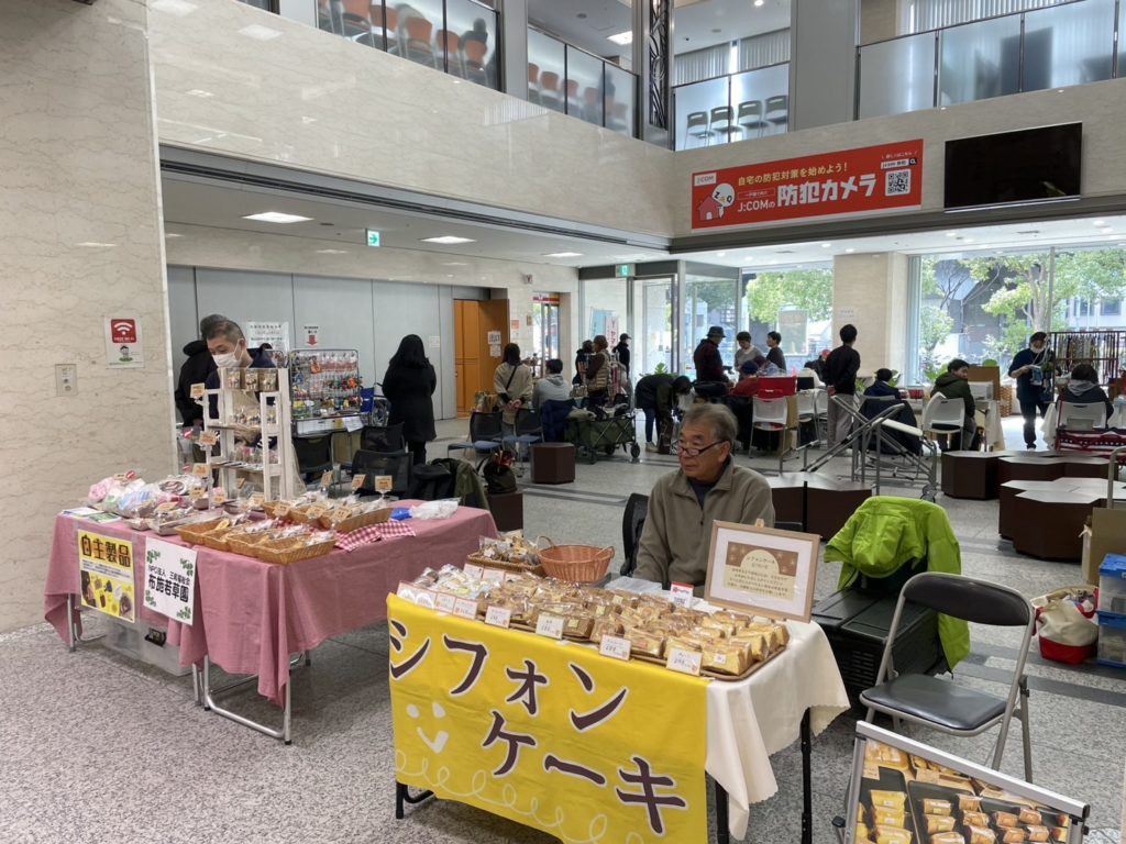 つながりマルシェ　写真