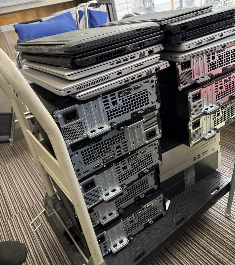 大阪府社会福祉協議会様 パソコン